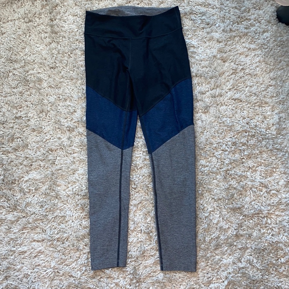 Outdoor voices leggings